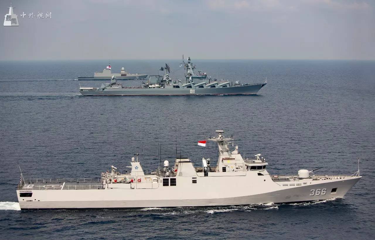 2017新加坡防展举行多国海上联合演练,中国海军054a亮眼
