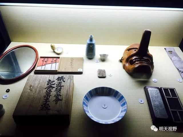 慰安婦使用過的物品慰安婦使用過的物品最後的輓歌以上是歷史比較爭議