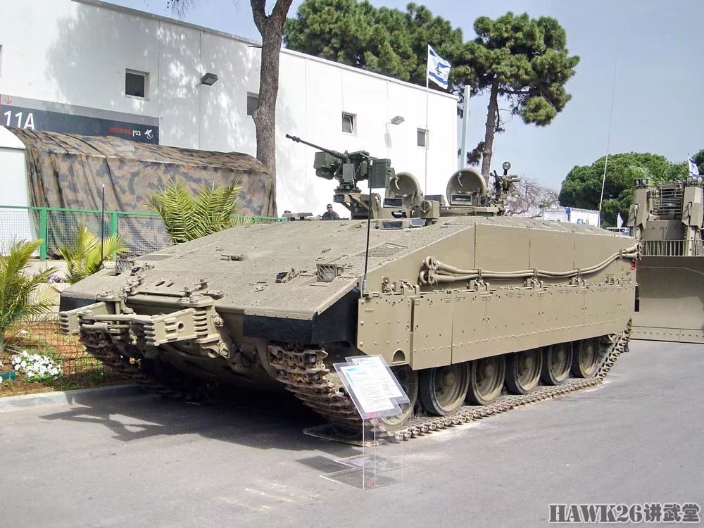 太科幻!以色列展示卡梅尔混合动力装甲车族