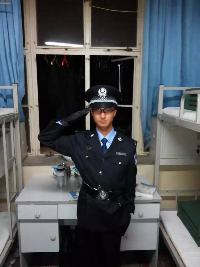 云南警官学院学生图片