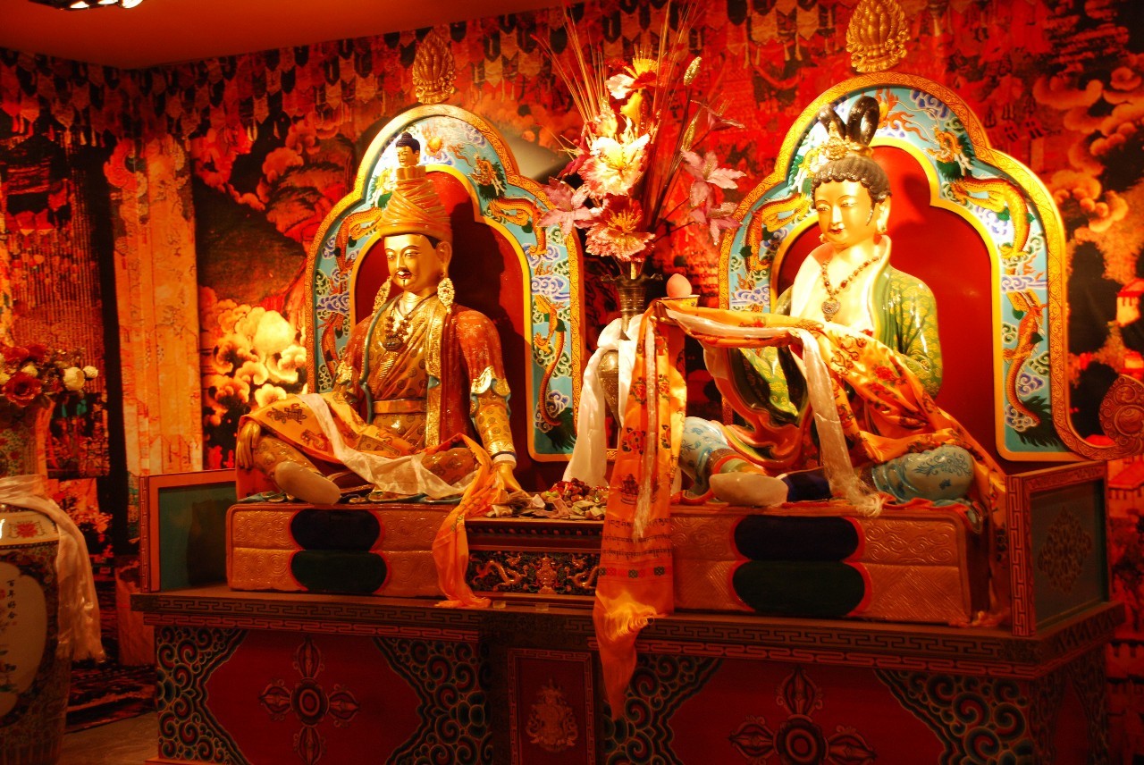 领略藏传佛教文化香巴林卡青海藏文化馆