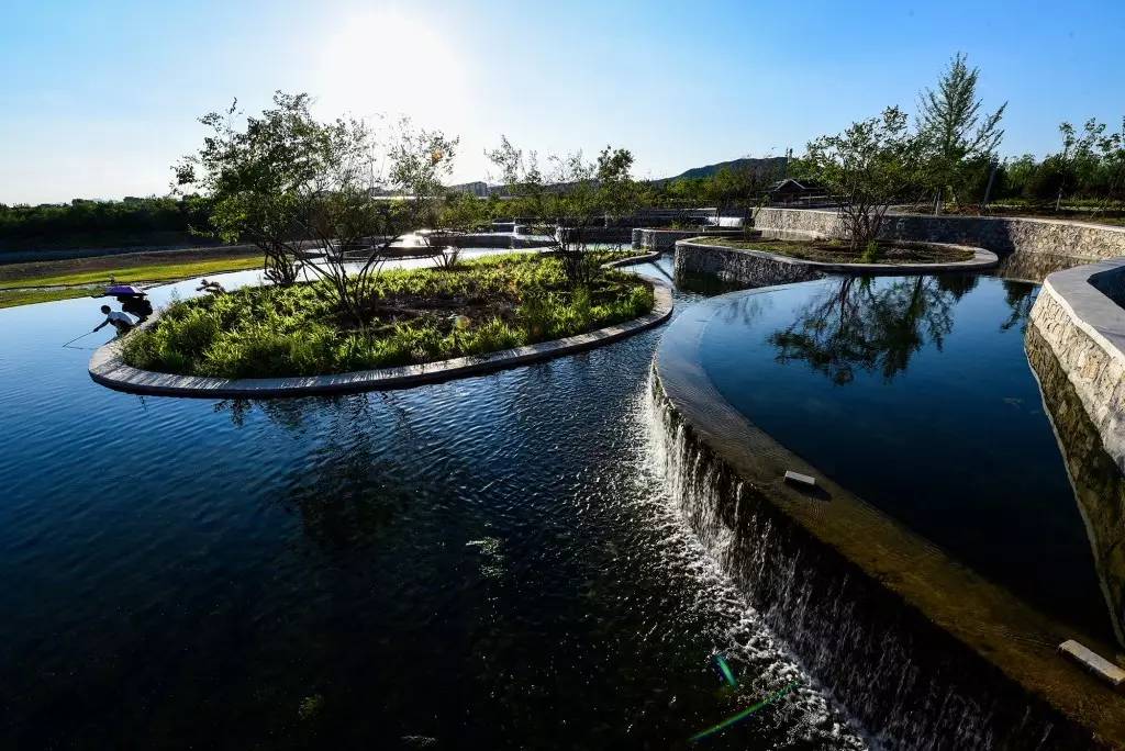 昌平濱河森林公園添疊水景觀