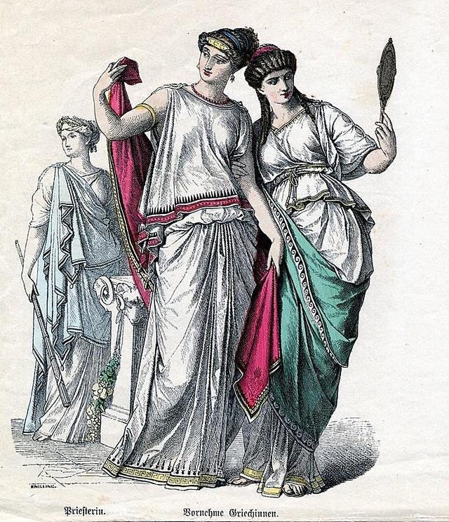 穿爱奥尼亚式希顿与希玛纯的希腊女性雕塑 古希腊时期的服装没有过