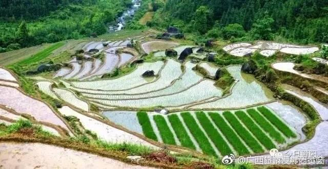 广西灌阳县观音阁乡有片盘江梯田 隐匿于群峰深处