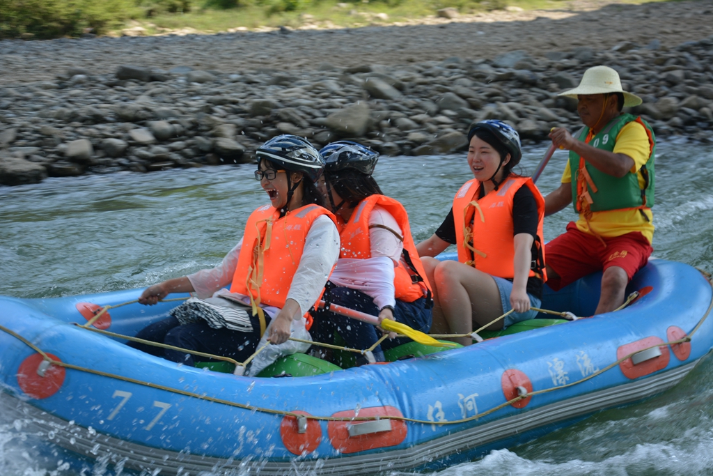 [端午] 到安康紫阳玩漂流 听民歌 品尝紫阳蒸盆子