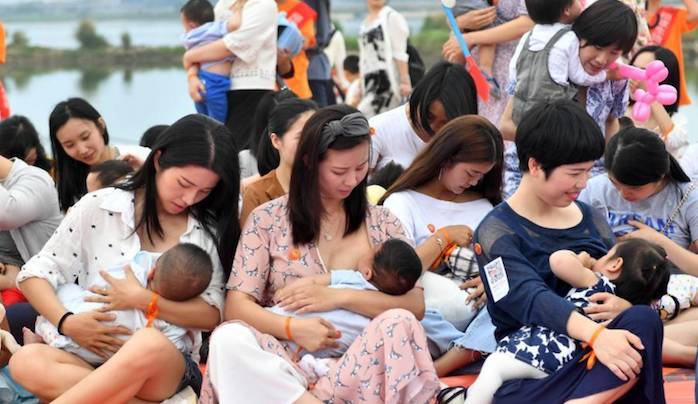 在中国,母乳妈妈有多难?