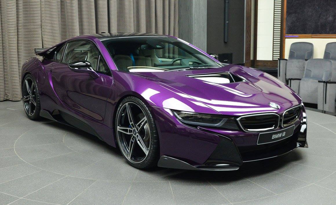 宝马渐变紫色跑车图片