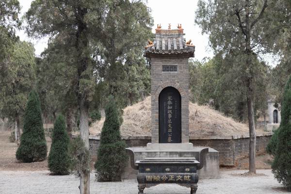 韦力探访韩愈墓,柳宗元墓,范仲淹墓(组图)