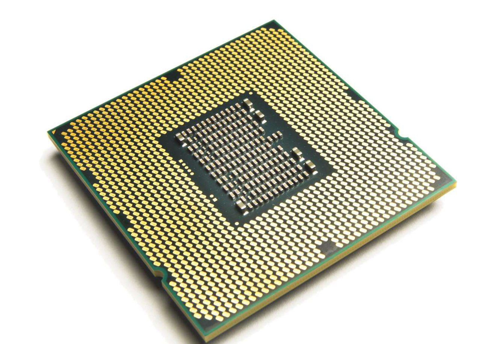 英特尔带来了 18 核心的酷睿 i9,但影响处理器性能