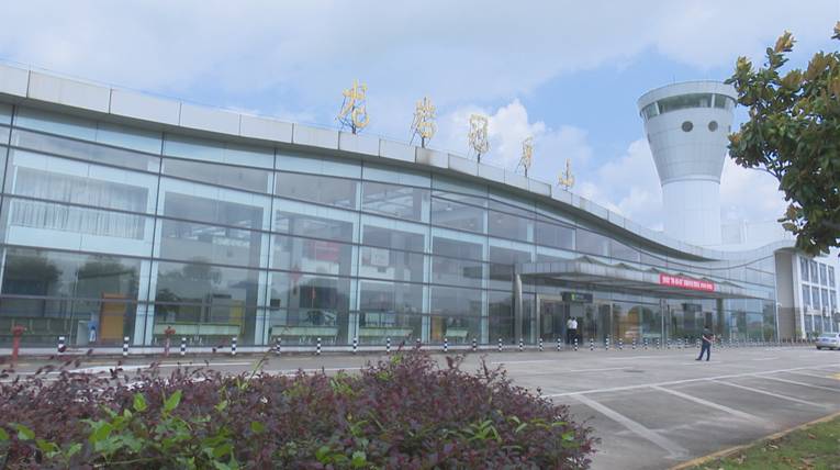 龙岩冠豸山机场今天开通昆明—连城—南京航线啦