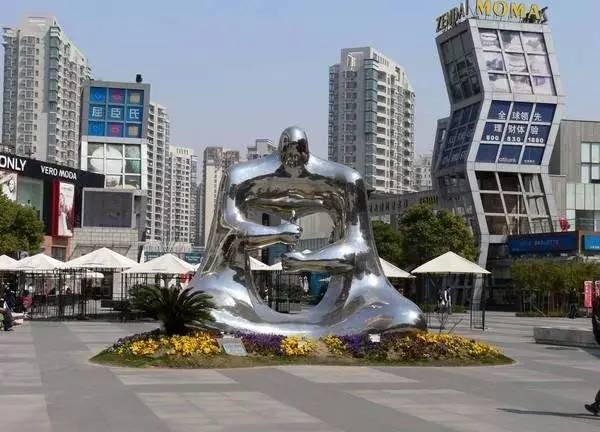 上海浦东大拇指广场图片