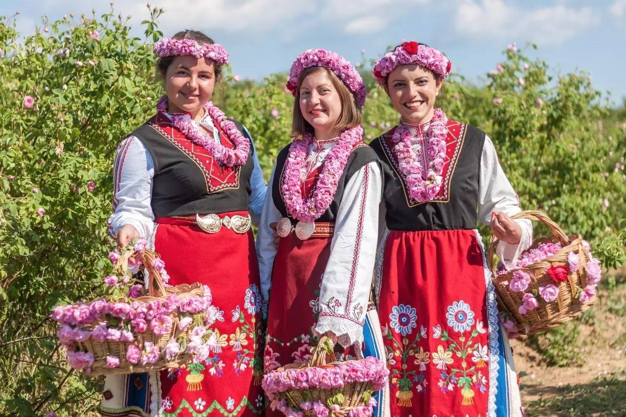 玫瑰季去保加利亚,参加一场芬芳四溢的盛大狂欢