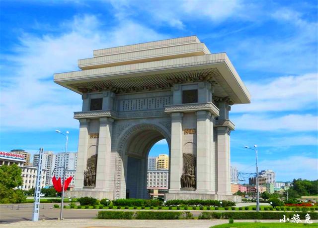 世界最大凯旋门——朝鲜平壤凯旋门