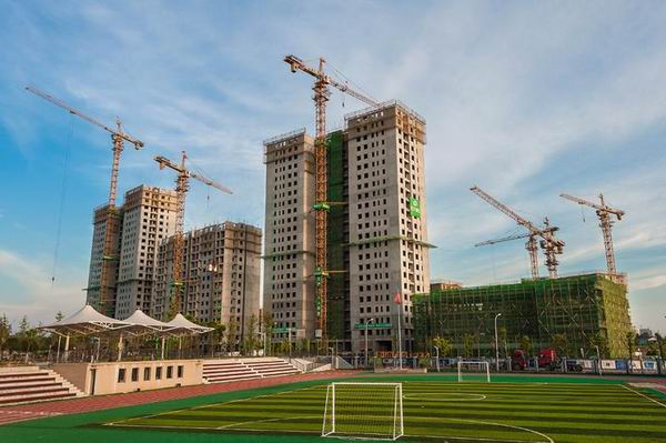 长沙尖山印象公租房项目建设实景,采用远大住工工业化体系建造与房企