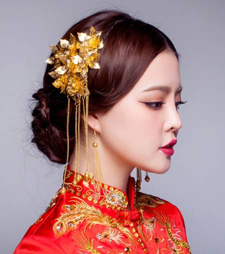 中式婚纱照新娘古装发型像公主一样出嫁