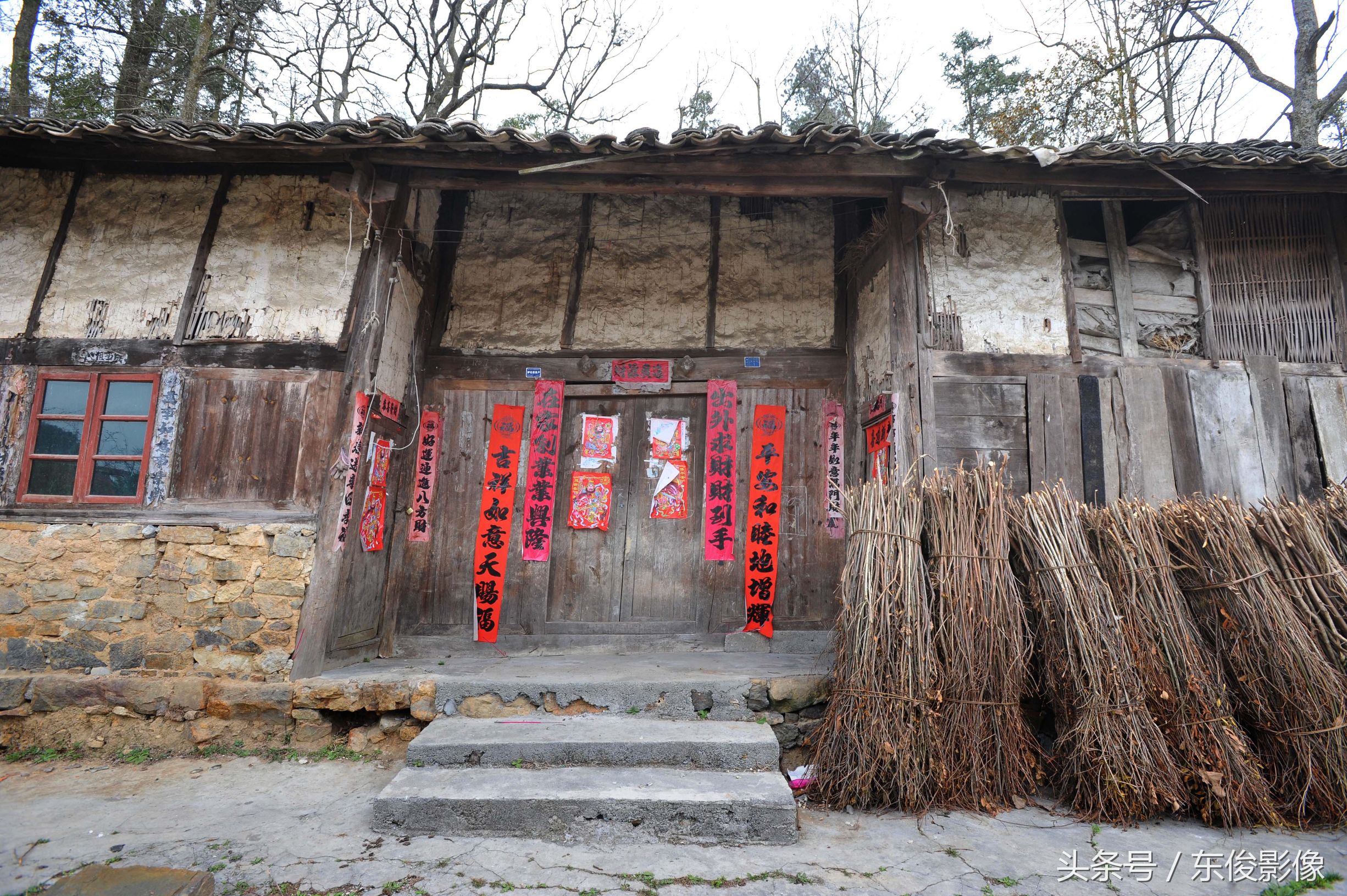 贵州:农村这种房子没有人再修了,它是一个时代的建筑风格,曾经留住