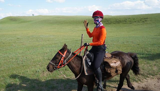 骑马蒙古歌舞雪地越野穿越大合影去乌兰布统最好去一下黄金部落