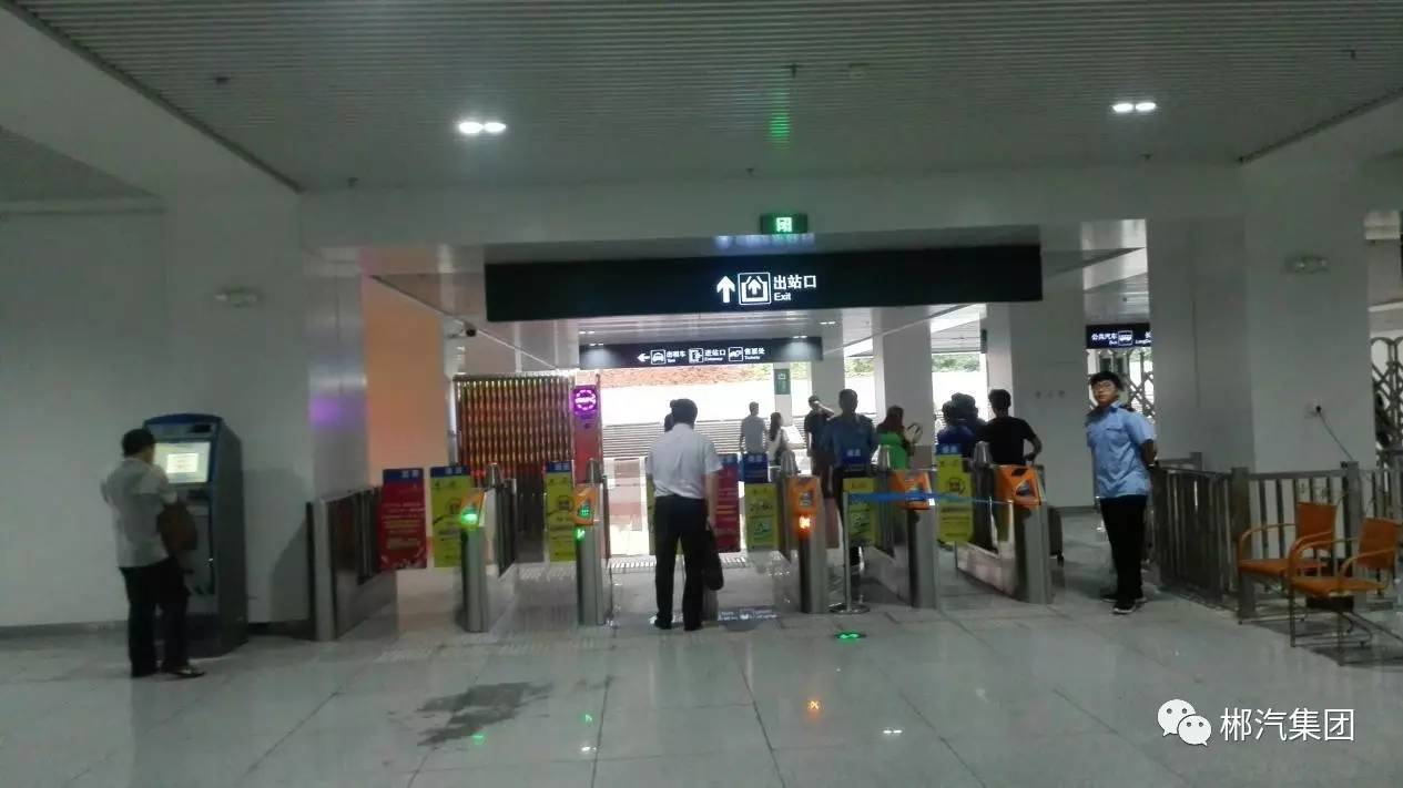 郴州高铁站进站口图片图片