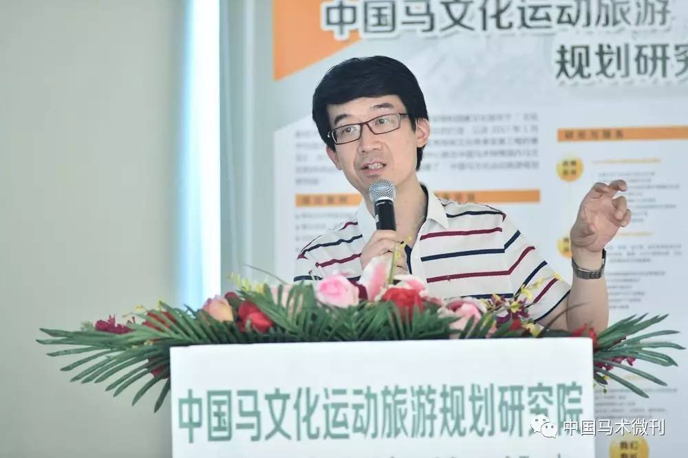 南京大学创意产业研究中心主任,中国特色小镇资深专家周凯先生发表