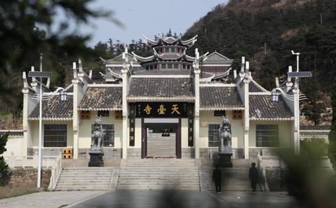 红安天台寺惹争议图片
