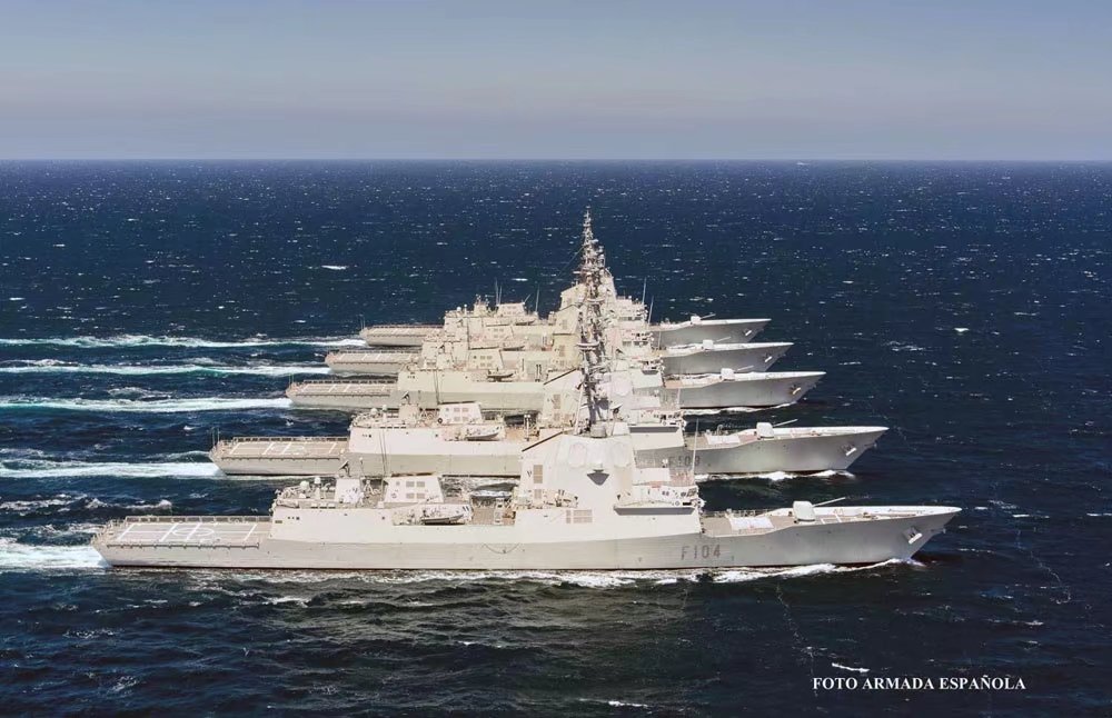 西班牙海军航母图片