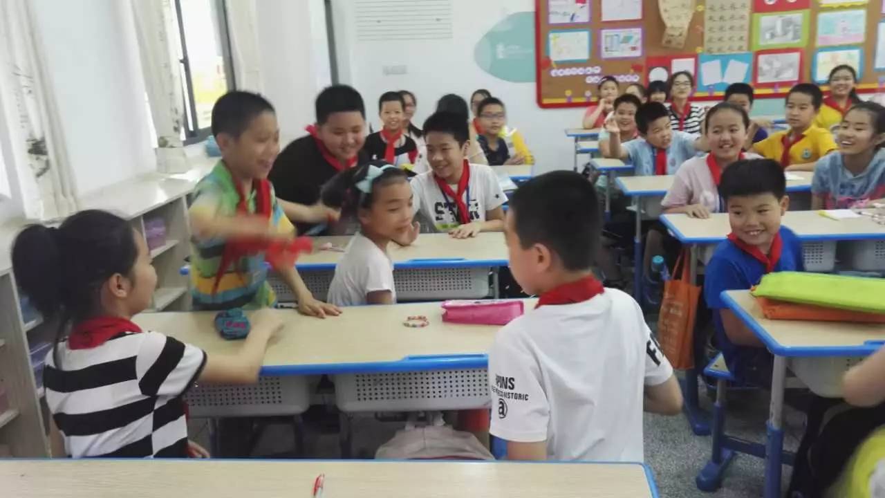 【青社工】甘蔗中心小学原来我这么棒主题班会