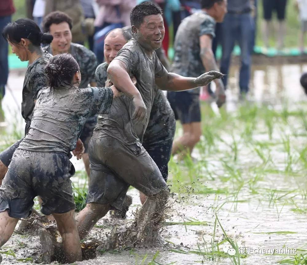 枝江人玩泥巴这么嗨,今年不是独一回