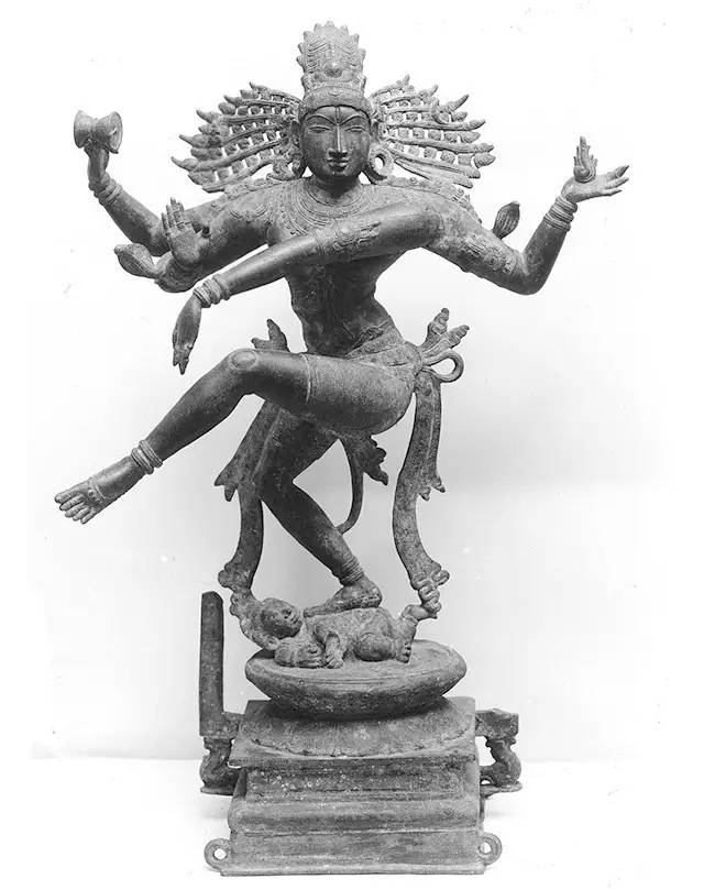作为舞王的湿婆siva as nataraja (lord of the dance),铜印度南部,13