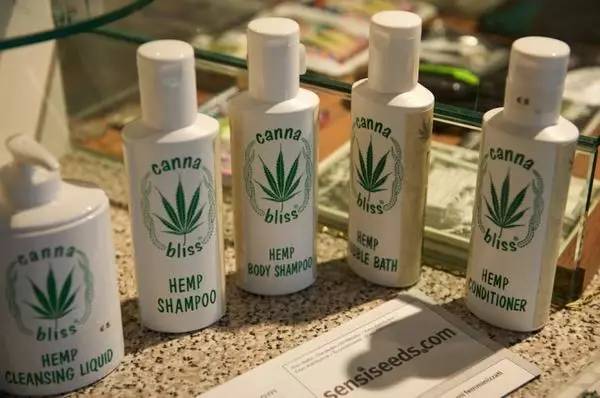 大麻制成的香波图自google大麻茶叶图自google大麻的药物制品