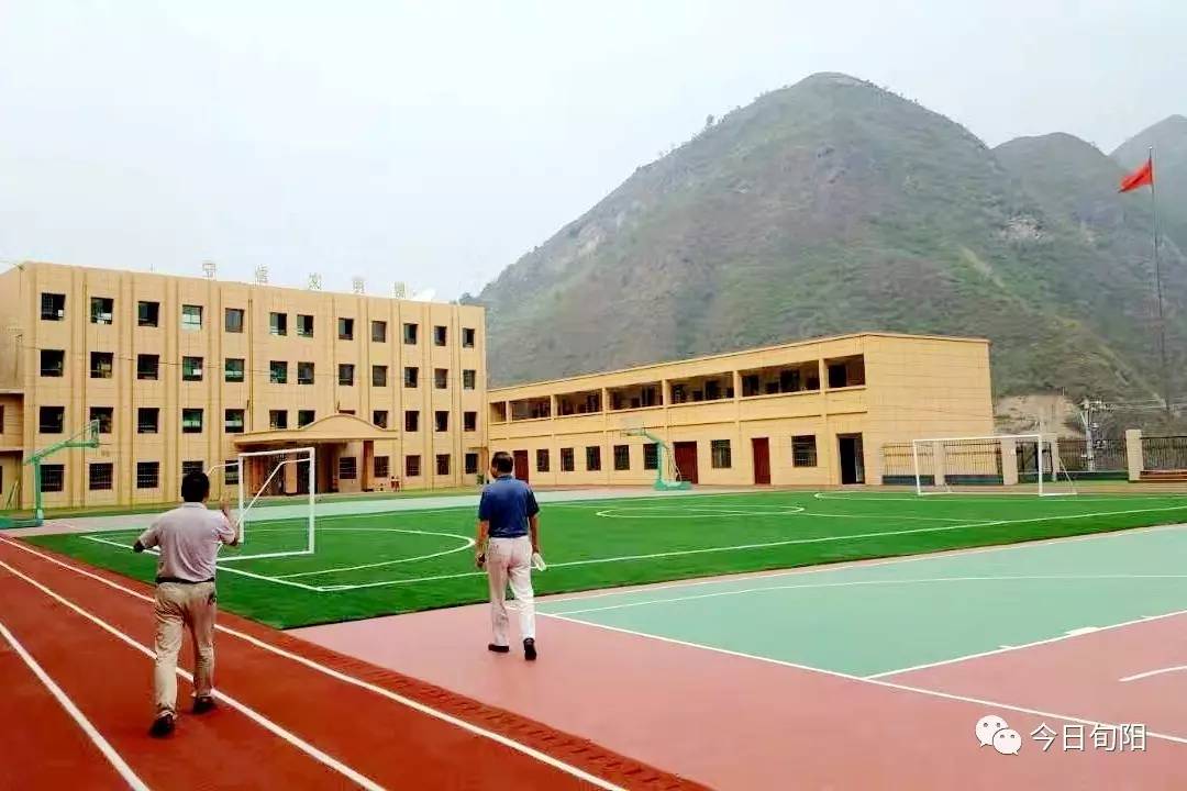 旬阳高级中学图片