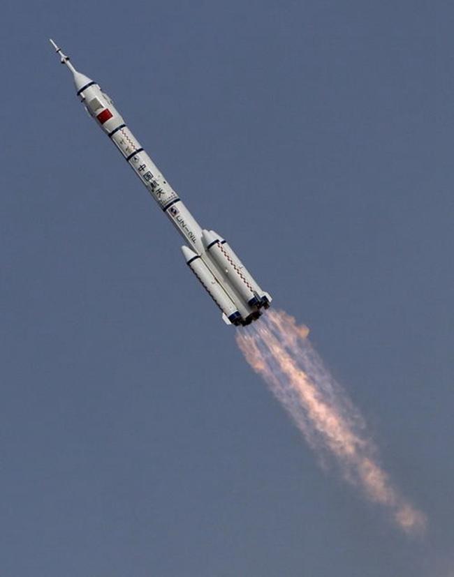捆绑式两级运载火箭运载能力:8吨第9名:中国长征2f运载火箭长度/直径