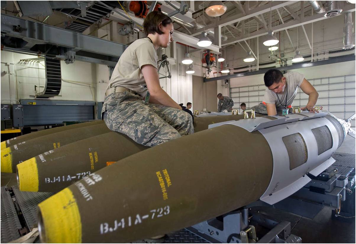 美国空军招标5千枚新型钻地弹最早今年开始换