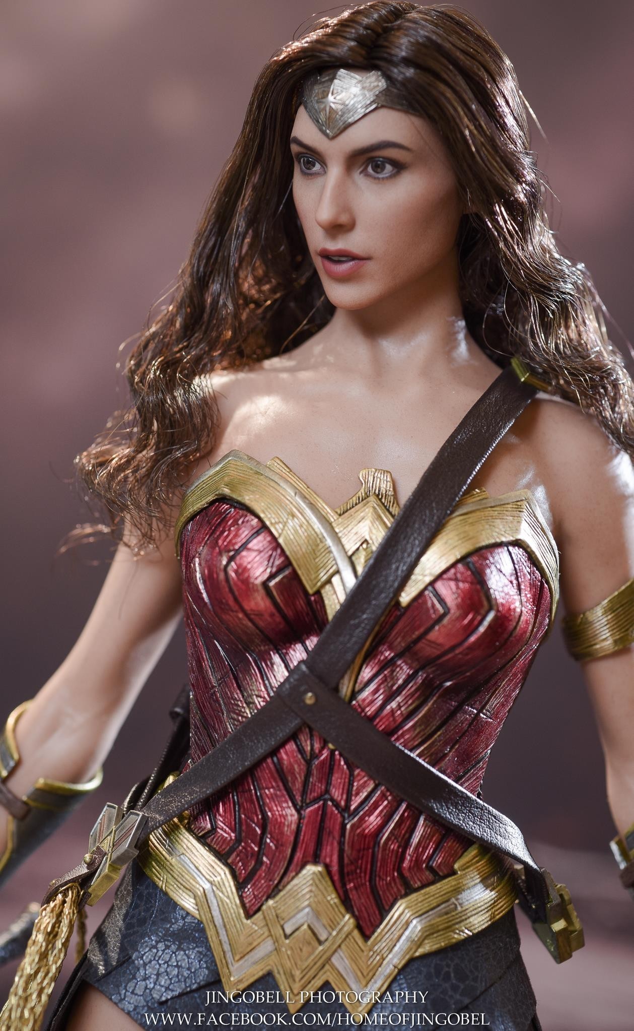 hottoys bvs 神奇女侠出货开箱!