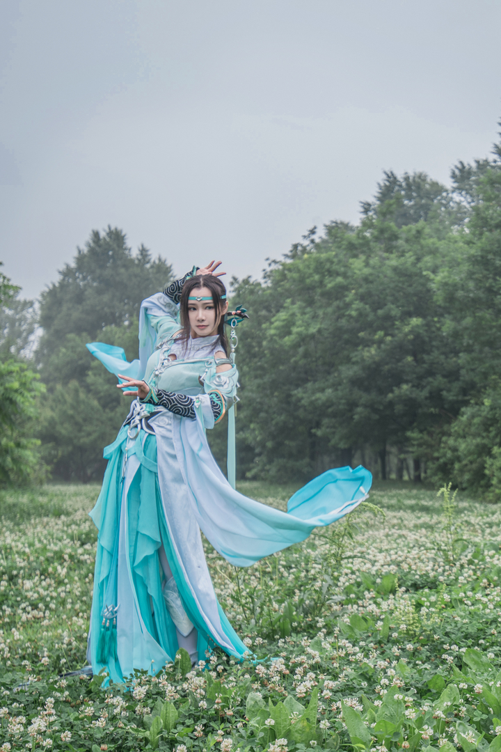 剑网三雪河琴娘cos