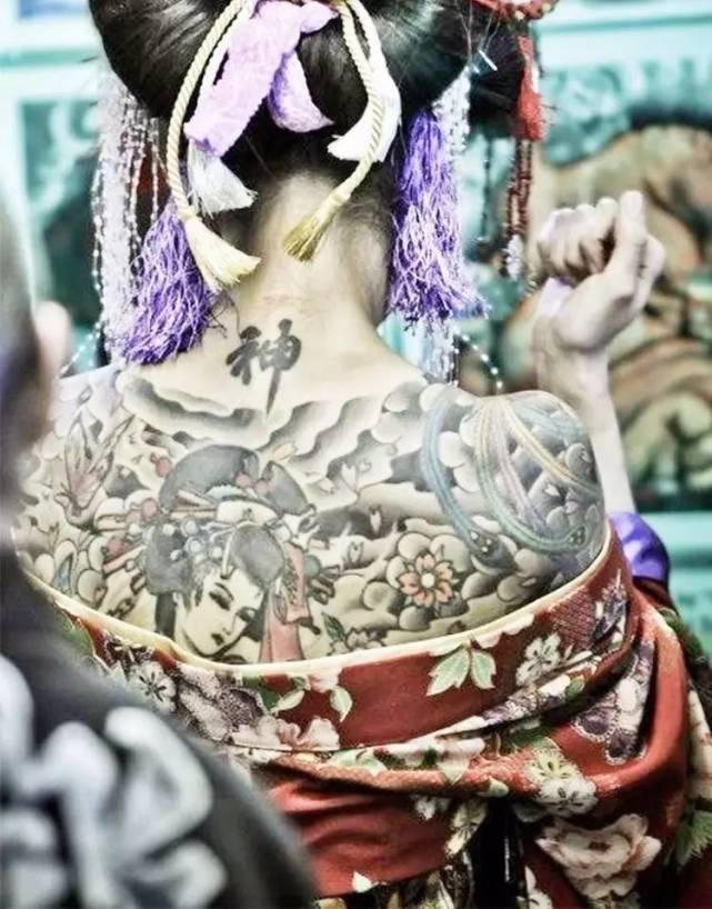 山口组女纹身图片
