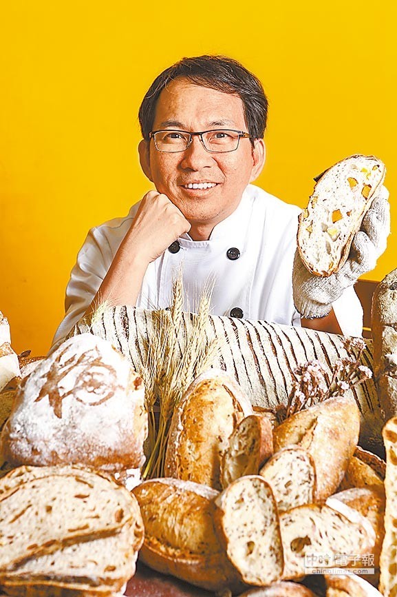 大师吴宝春的自述: 抛开世界面包冠军,我更想要做面包艺术家!