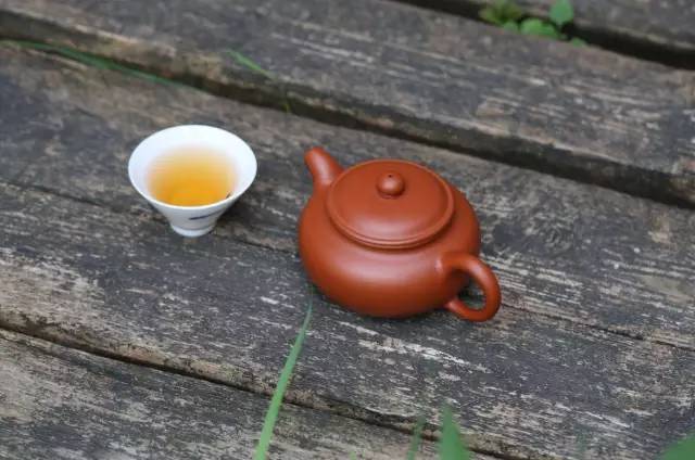 容言,容事,容人;喝茶,品茶,悟茶