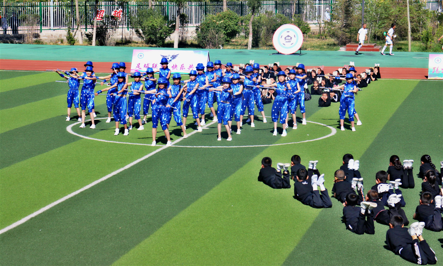 2017年西宁市城东区小学生足球联赛圆满举行