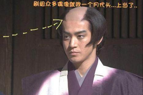 日本男人发髻图片