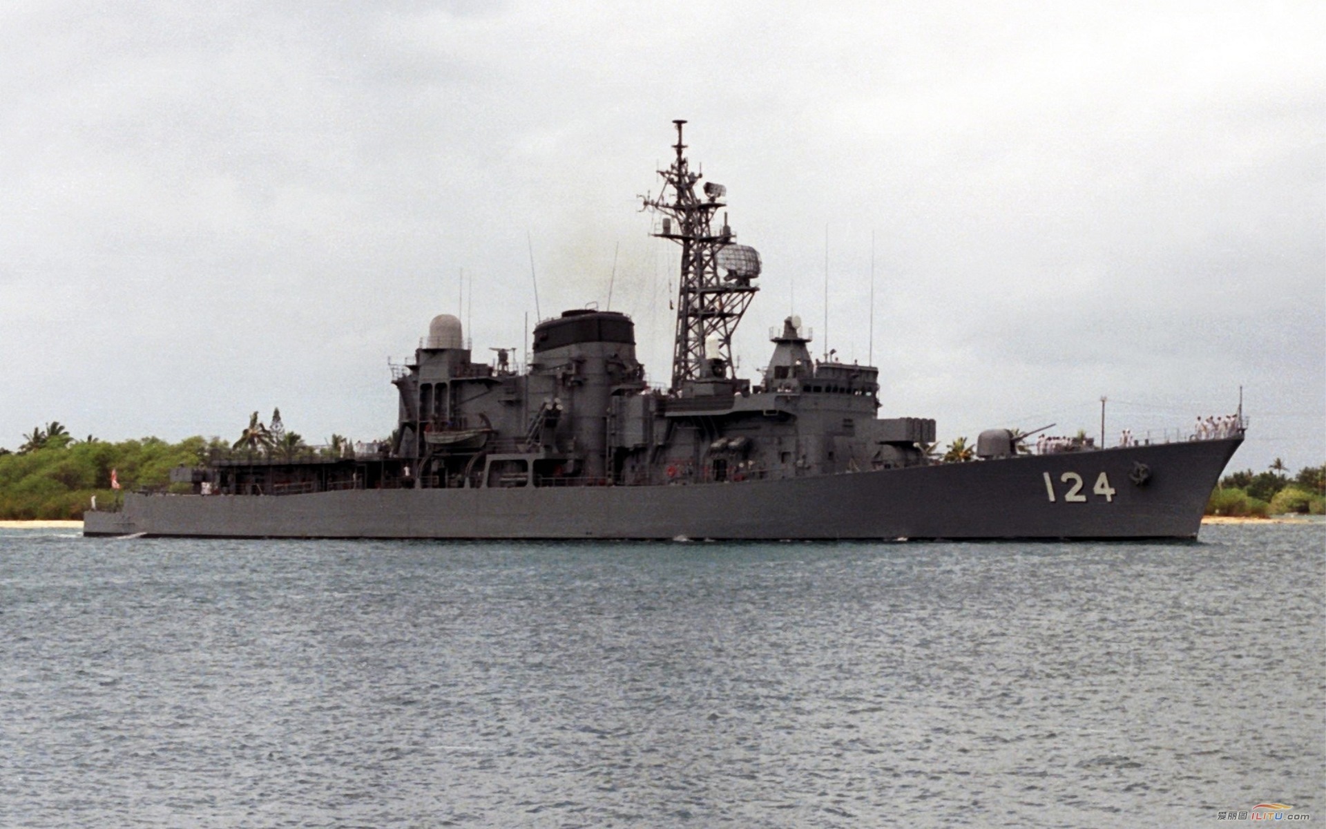 阿武隈级护卫舰图片