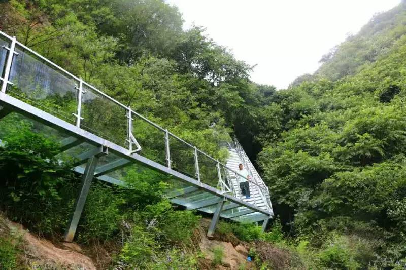 遵化首条高空玻璃栈道即将开放!据说去的人都哭了