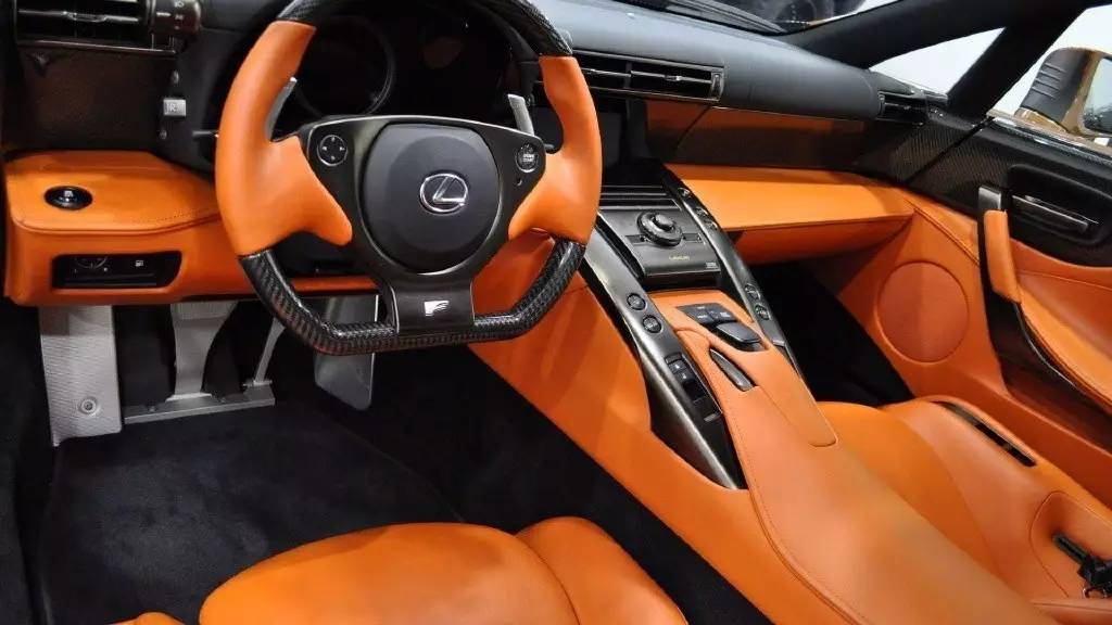 跑车世界巧克力色雷克萨斯lexuslfa