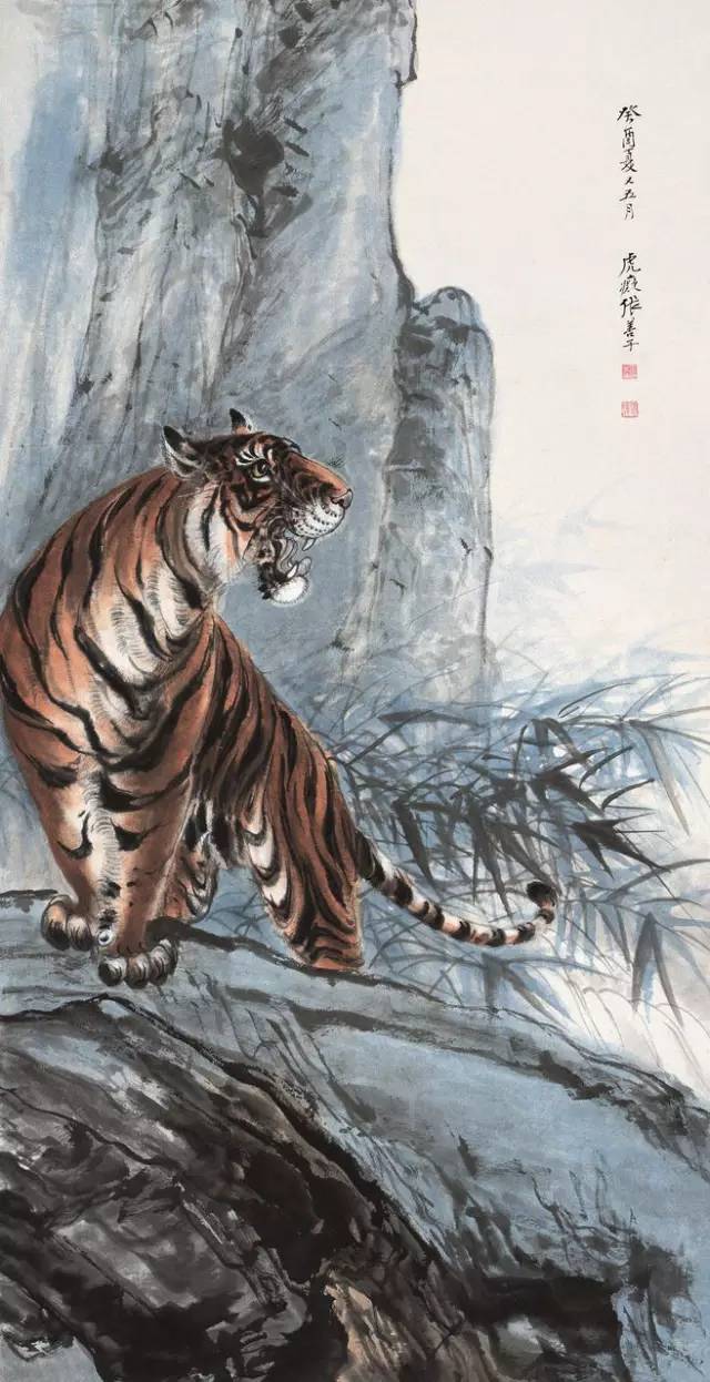 坐着的老虎国画图片
