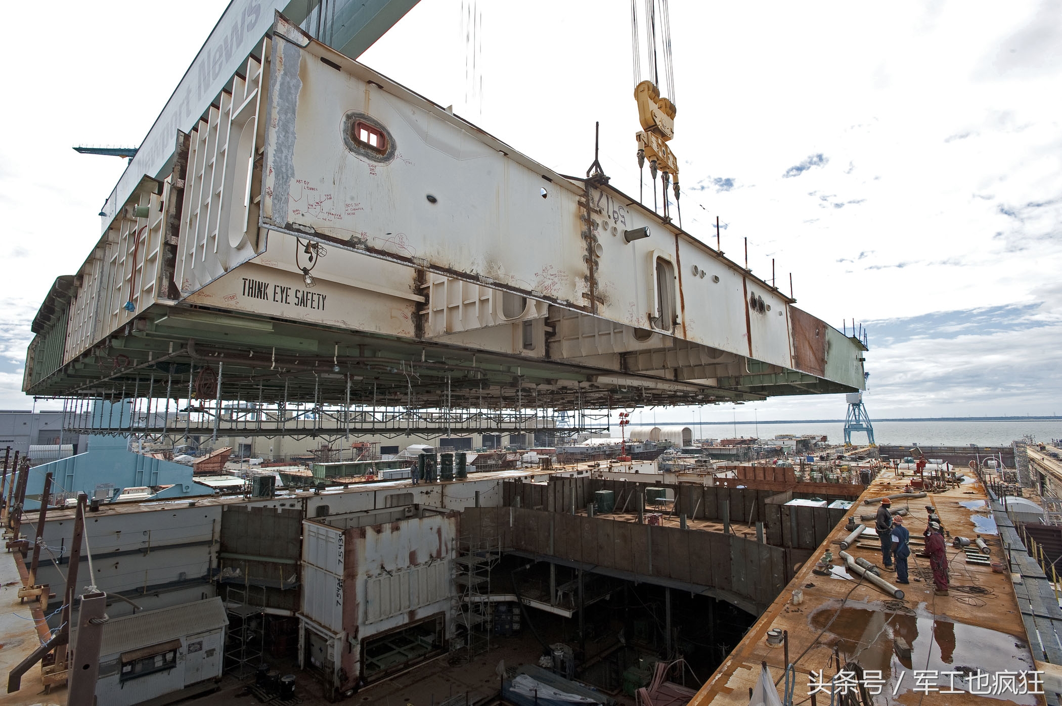 福特号航母建造过程图片