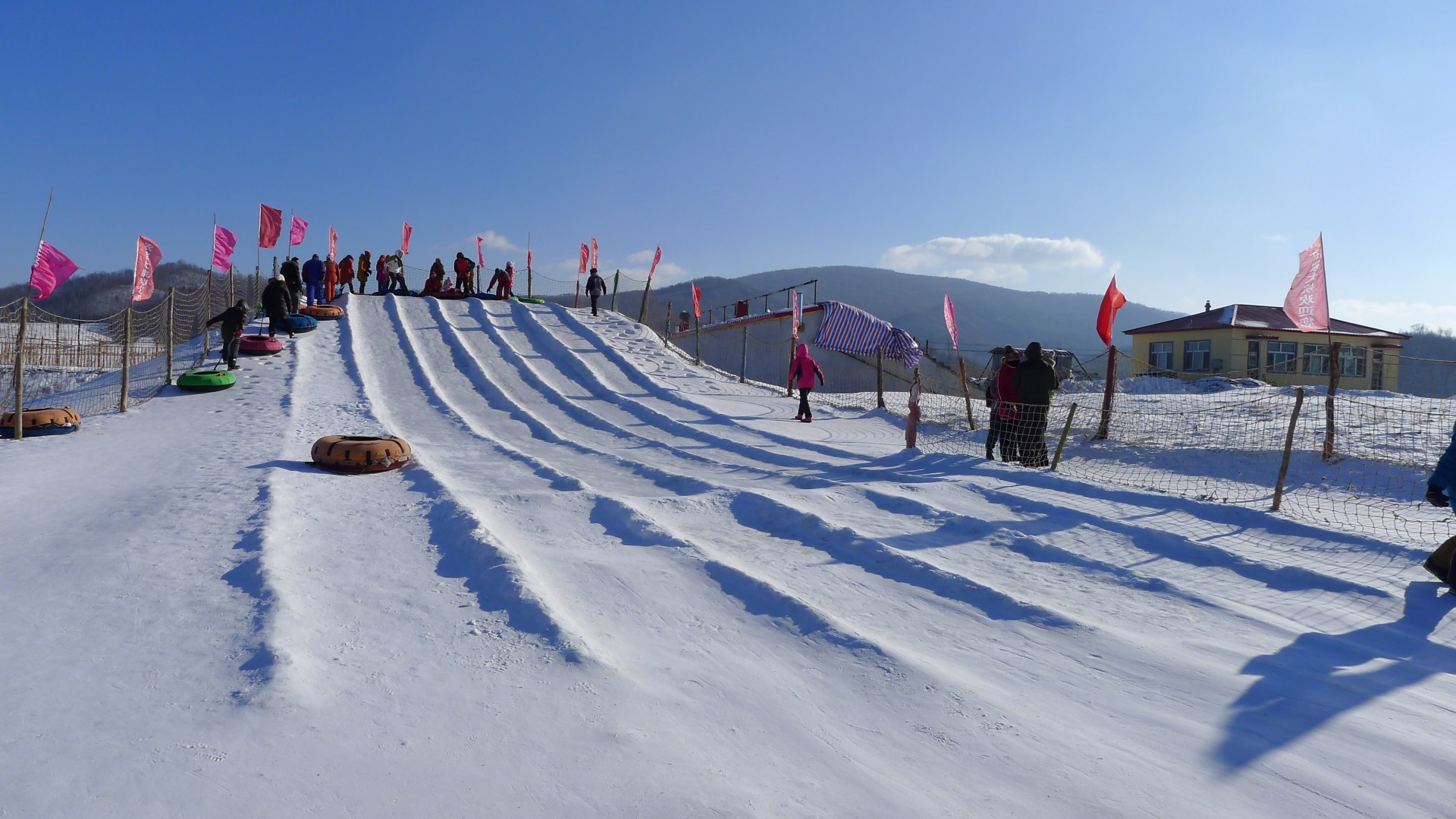 亚布洛尼滑雪场图片