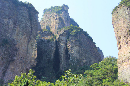 活跃在历代文人墨客著作中的奇峰灵景