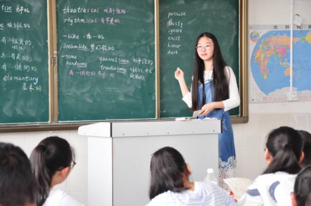 国有红河在浙之心竺可桢学院赴红河县高级中学支教活动1