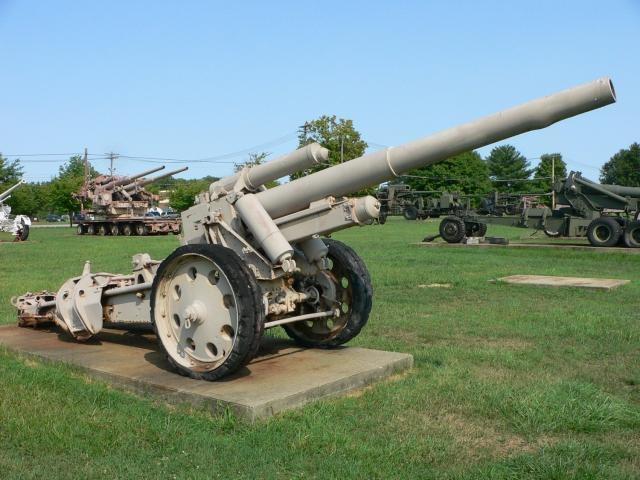 二战轻型火炮图片