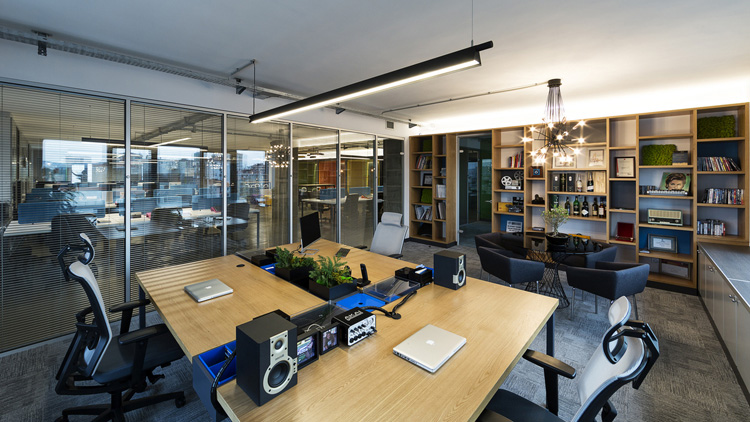 600平方办公室装修布局 以有趣的设计提升工作效率