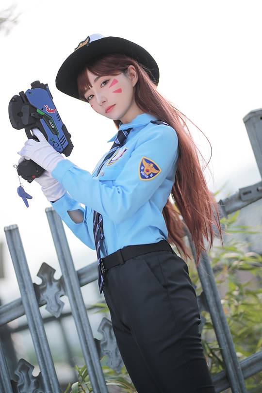 dva 警察图片